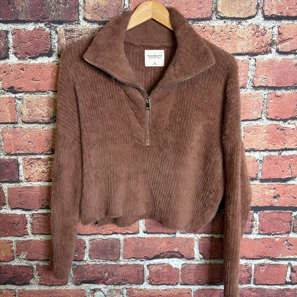 Abercrombie & Fitch Soft 1/4 Zip A&F Brown Cropped Sweatshirt Medium